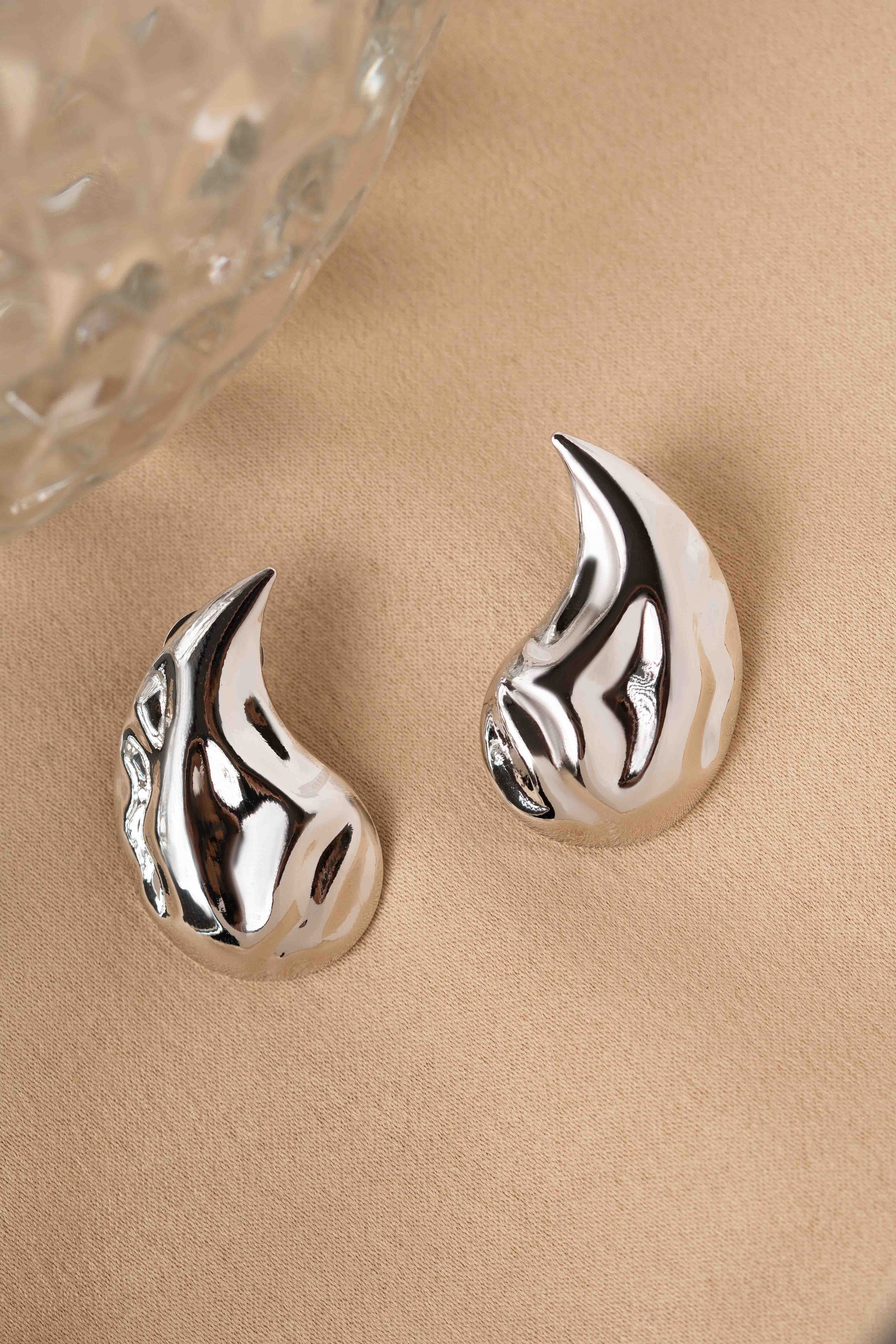 BRINCO GOTA CRAQUELADO.