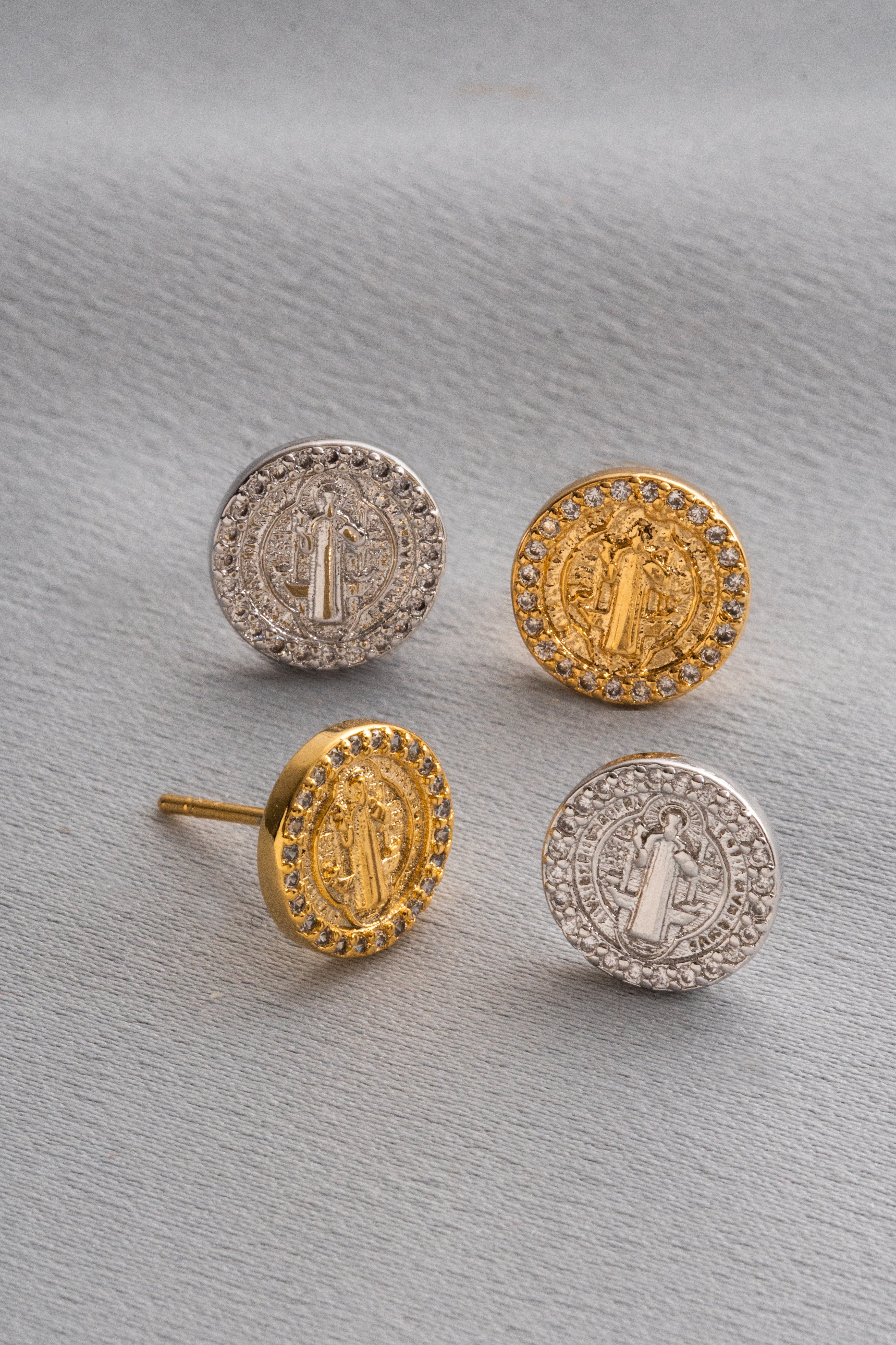 BRINCO ZIRCONIA REDONDO.