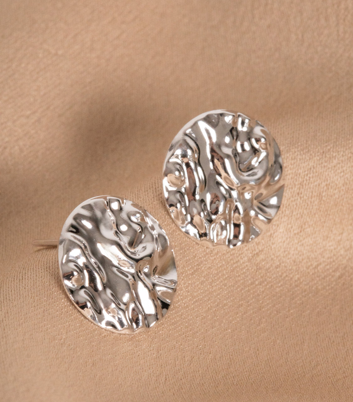 BRINCO REDONDO CLAQUELADO.